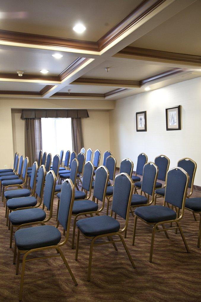 Express - Richmond Area By Ihg Hotel 3*